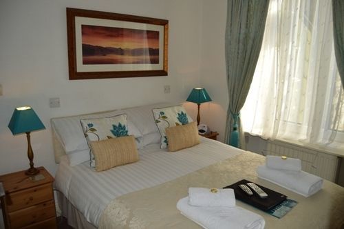 ווינדרמר All Seasons Guest House מראה חיצוני תמונה
